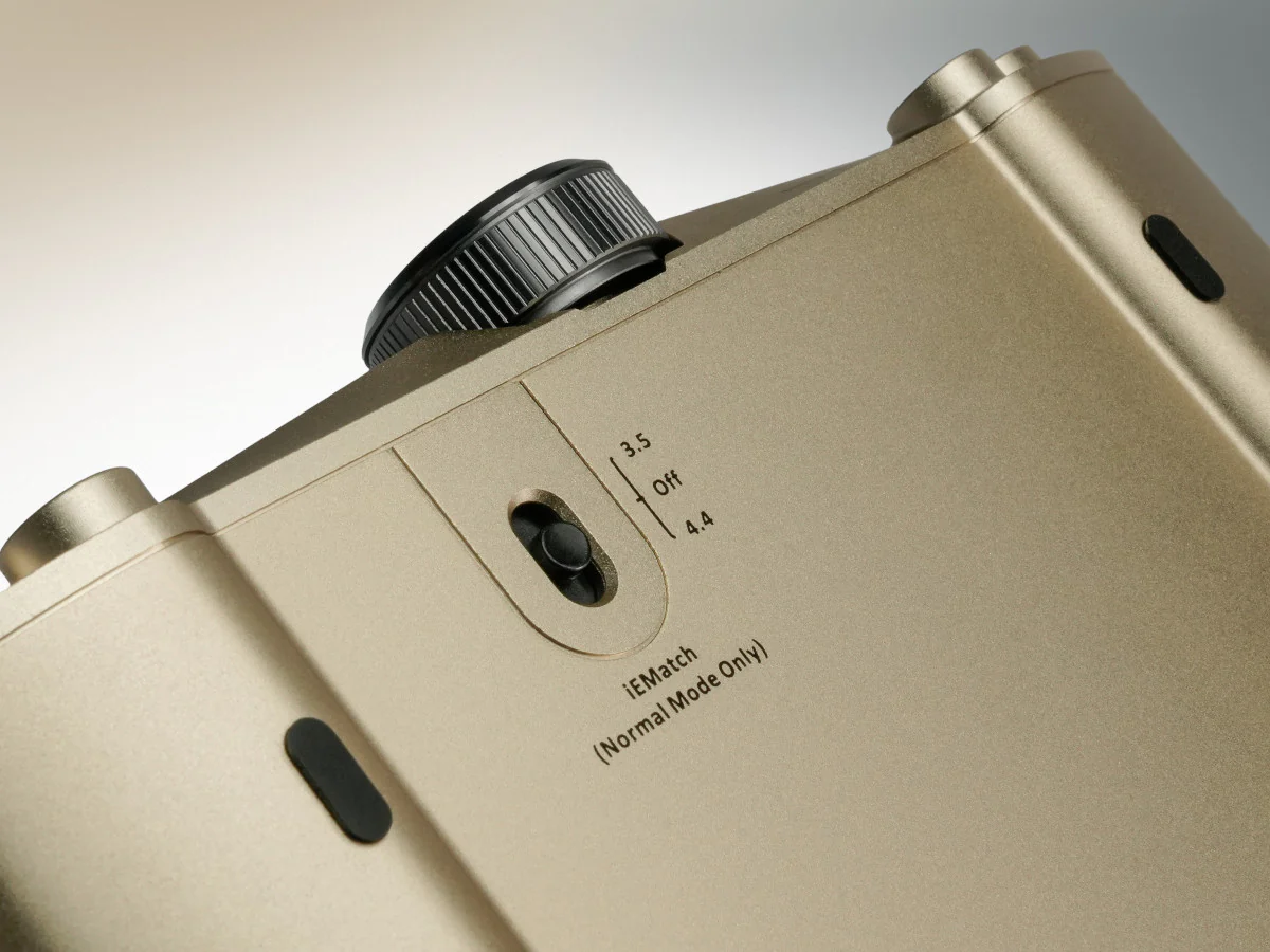 iFi Audio iDSD Valkyrie - Image 11