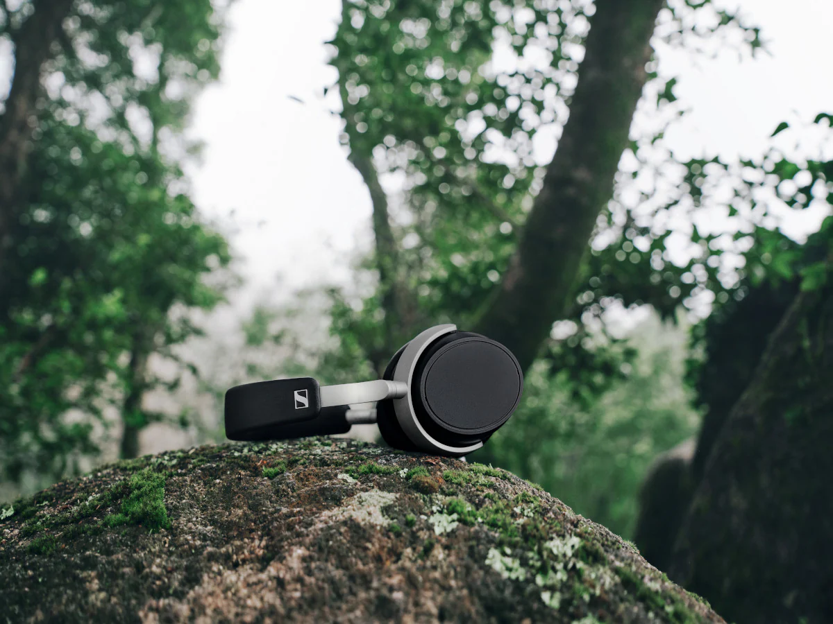 SENNHEISER HDB 630 - Image 11